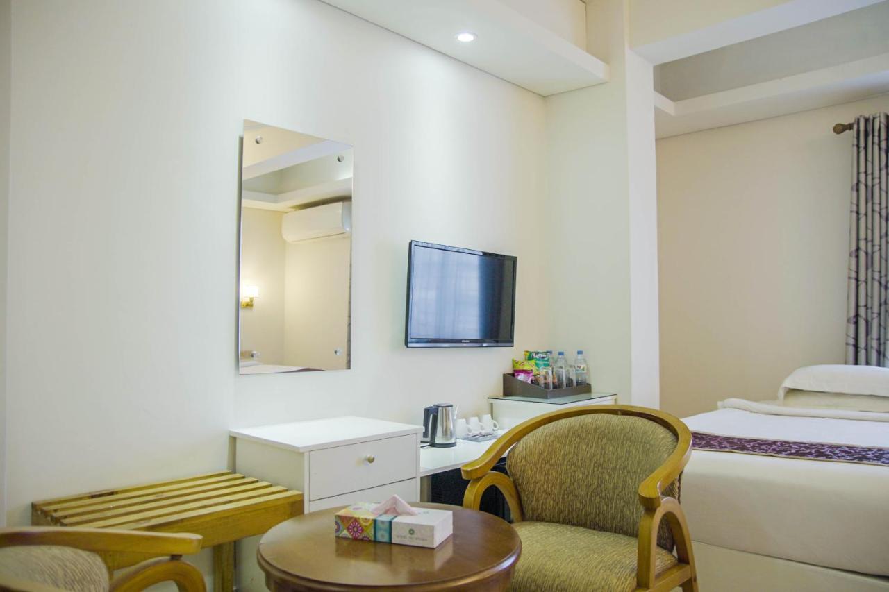 Hotel Shuktara Dhaka Zewnętrze zdjęcie